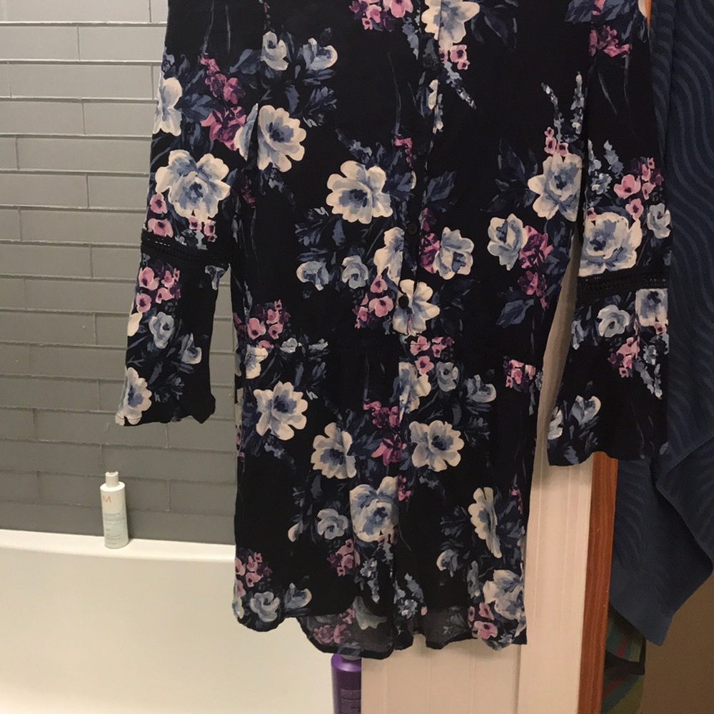 Romper - Picture 2 of 2